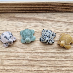 Gemstone Turtle - Healing Stones / Esotericism / Figurine