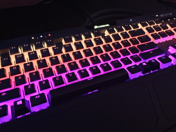 CORSAIR/RAZOR Black Pudding Keycaps 