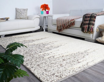 Loominaire Handmade Easy Maintenance Carpet - Skyline