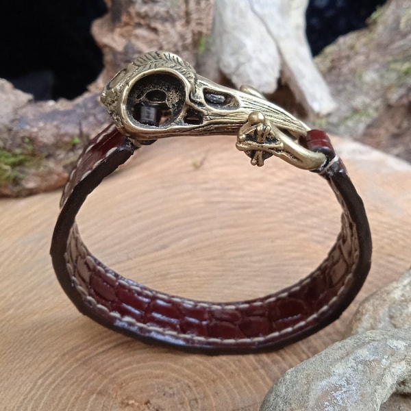 Bracelet cuir véritable fait main fermoir en laiton tête d'oiseau