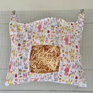 Small Hay Bag for Rabbits and Guinea Pigs, Hay Feeder for Rabbits and Guinea Pigs, Rabbit Owner Gift