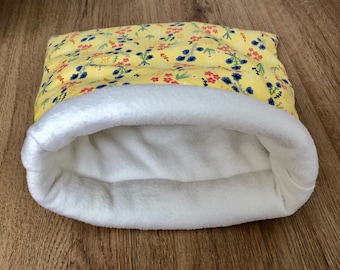 Fleece Snuggle Pouch, Waterproof Snuggle Pouch, Bounding Pouch for Guinea Pigs Hedgehogs, Rats Small Pet Owner Gift