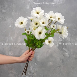Faux Ranunculus Butterfly Stem | High Quality Artificial Flower | DIY Floral | Wedding/Home Decoration | Gifts - White