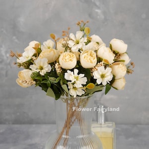 Piccolo bouquet di rose / fiori artificiali / decorazioni per matrimoni/casa / regali - bianco latte