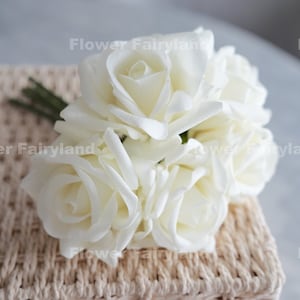 Bouquet de roses en latex Real Touch 5 tiges | Fleur artificielle de haute qualité | Centres de table | Bricolage | Décoration de mariage/maison | Cadeaux - Multicolore