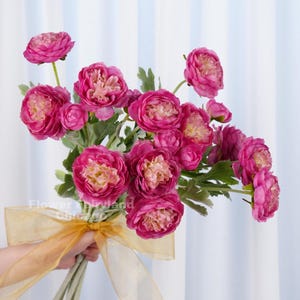 3 Heads Faux Ranunculus - Artificial Flower - Gradient Dark Hot Pink
