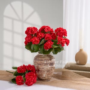 Faux Pelargoniums Small Bouquet - Artificial Flower - Red