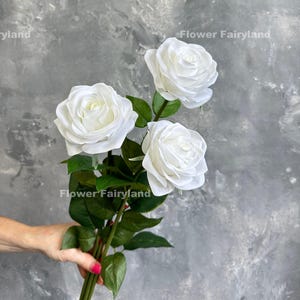 Rosa al tatto / Fiore artificiale di alta qualità / Fai da te / Centrotavola / Floreale / Decorazioni per matrimoni/casa / Regali - Bianco