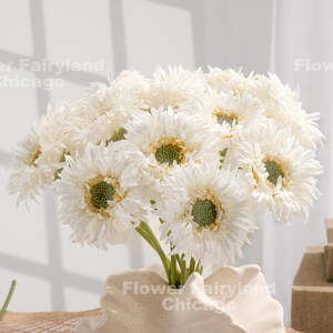 Faux Small Gerbera Daisy | High Quality Artificial Flower | DIY | Centerpieces | Wedding | Home Decors | Gifts - White