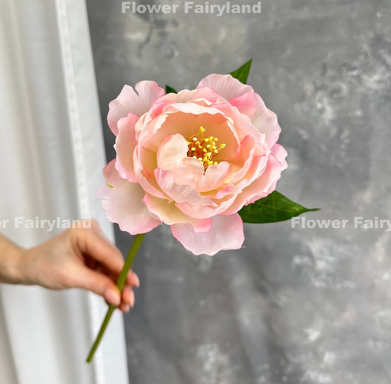 Bouquet de pivoines Tige de pivoine Fleur artificielle de haute qualité Bricolage Fleurs Décoration de mariage/maison Cadeaux Rose clair 1 Stem, Light Pink