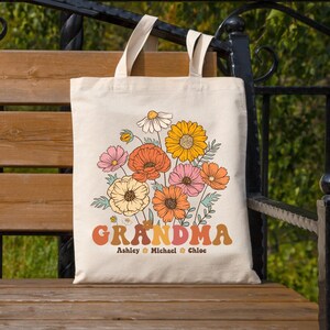 Personalized Grandma Tote Bag With Grandkids&#39; Names, Grandmom&#39;s Floral Bag, Mother&#39;s Day Gift For Mom, Custom Grandma Flowers Canvas Tote