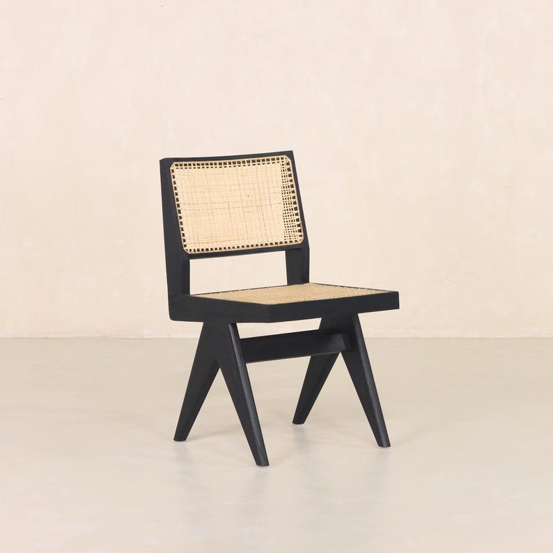 Cadeira Chandigarh Capitol em vime - Teca e rattan trançado à mão Black Teak