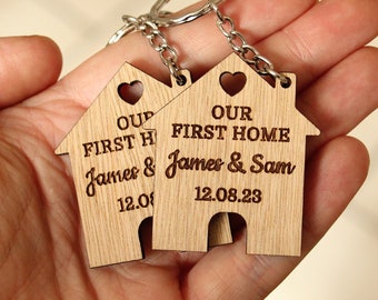 2x porte-clés Notre première maison, cadeau pour la première maison, cadeau de pendaison de crémaillère pour couple, cadeau pour les nouveaux propriétaires, cadeau pour la nouvelle maison, souvenir d'emménagement