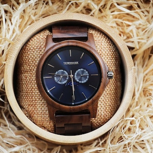 Engraved Wooden Watch Gift For Men,Personalised Gift For Him,5th Anniversary Gift For Husband,Unique Birthday Present,Wedding Day Gift Groom zdjęcie 5