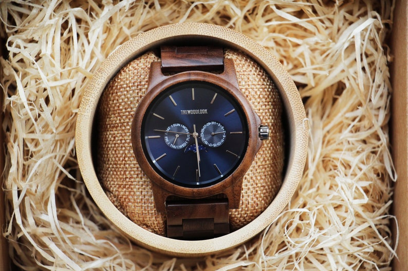 Engraved Wooden Watch Gift For Men,Personalised Gift For Him,5th Anniversary Gift For Husband,Unique Birthday Present,Wedding Day Gift Groom zdjęcie 5