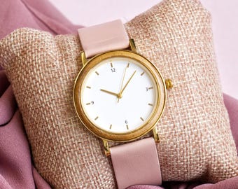 Marbella - Reloj de madera para mujer, regalo de aniversario para esposa, regalo para el Día de la Madre, regalo único para ella, regalo de cumpleaños único para ella, reloj grabado