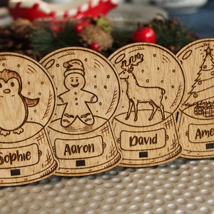 Segnaposto personalizzati con sfere di neve, nomi di tavoli natalizi, decorazioni per la cena di Natale, bomboniere e segnaposto per matrimoni invernali