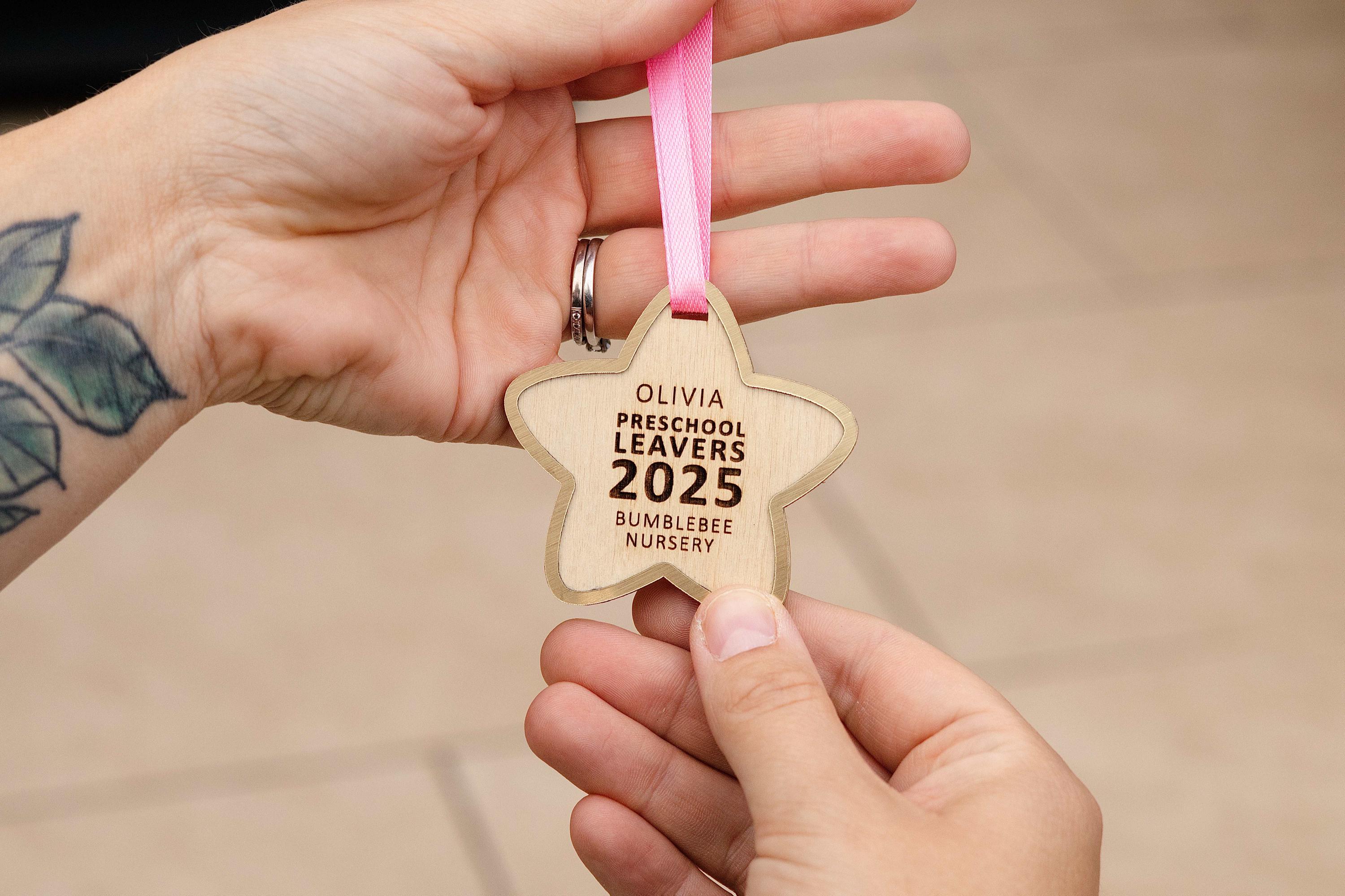 Personalised Class of 2025 School Leavers Medal – Whole Class Gift for ...