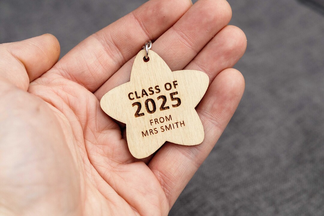 Class of 2025 Year 6 Leavers Keyring – Personalised Wooden Star Gift ...