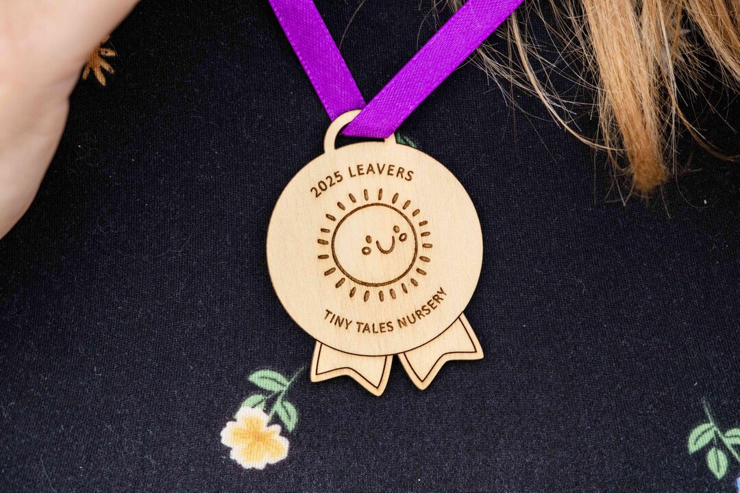 Personalised Class of 2025 Leavers Wooden Medal - Nursery, Preschool ...