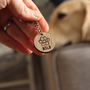 Personalised Paw Print Keyring, Cat & Dog Tag Name ID, Pet Remembrance Gift, Cat Memorial Gift, Dog Loss Sympathy Gift, Dog Memory Gift zdjęcie 3