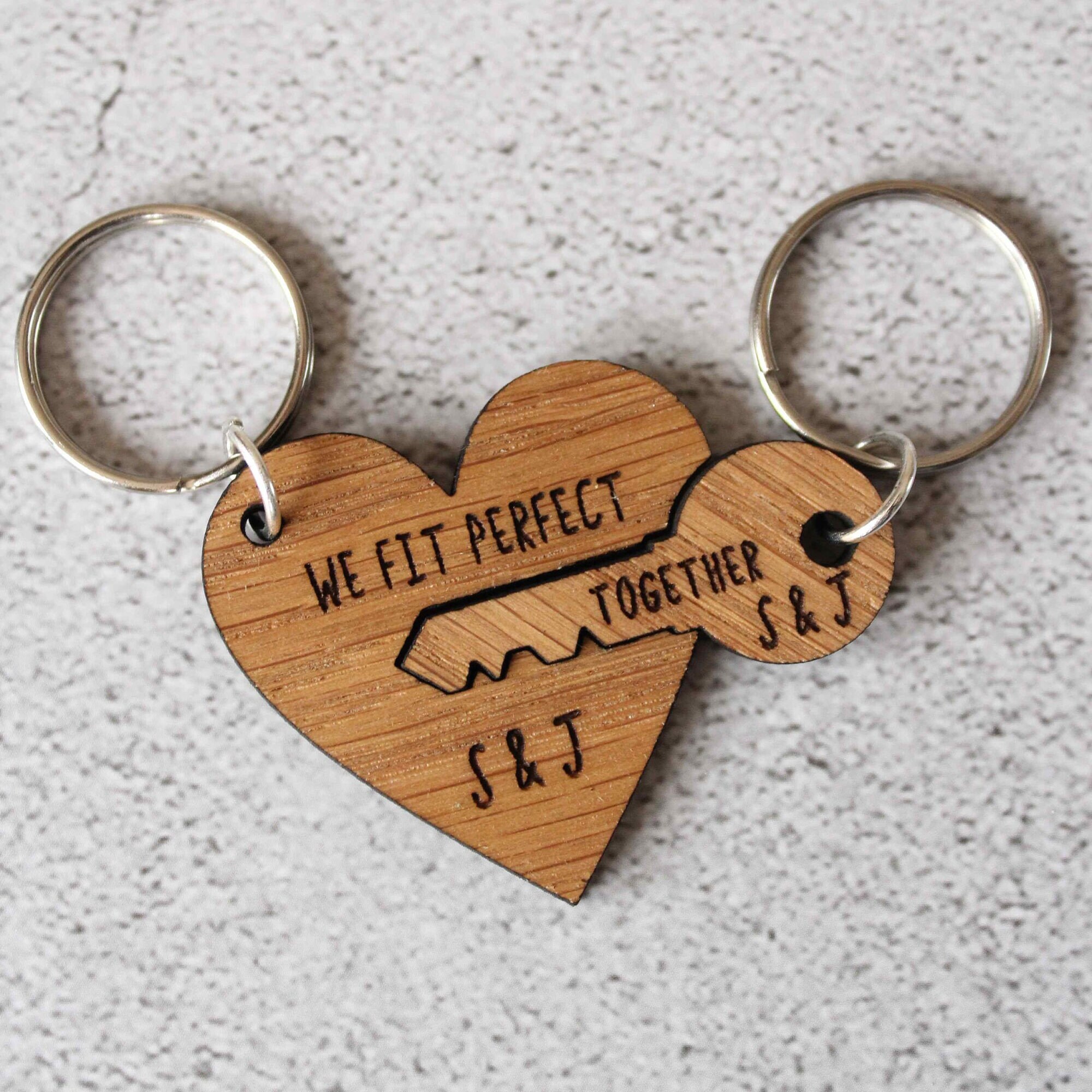 Personalised Valentines Day Gift For Him & Her, Engraved Key To My Heart, 5th Wedding Anniversary Pair of Keyrings Interconnecting Keychains