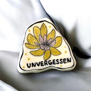 Handbemalter weißer Marmor  - Trauerstein - Unvergessen - Grabstein - bemalter Stein Trauer