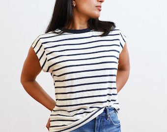 Relaxed Boxy Muscle Hemp Tee