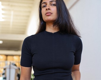 Mid-sleeves Mock-neck Hemp Ribbed Knit Top
