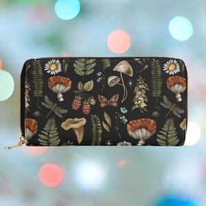 Cottagecore Mushroom Wallet for Women, Dark Academia Zipper Wallet, Clutch Wallet Cute, Witchy Aesthetic Vegan Leather Purse, Gift for Her
