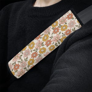 Cottageore Flower Seat Belt Cover, Boho Floral Seat Belt Strap Cover, Cute Car Seat Belt Pad, Car Accessories for Women, Car Gift for Her