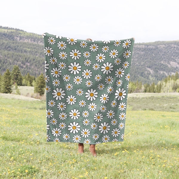 Daisy Sage Throw Blanket Gift, Cottagecore Blanket, Floral Fleece Blanket Soft, Queen Size Blanket, Baby Blanket, Flower Home Gift for Her