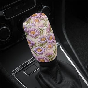 Aster Birthflower Car Gear Shift Cover Sept Birth Flower Gift for Her Cottagecore Shift Knob Cover Boho Floral Car Decor Faux Embroidery