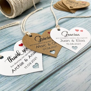 Cartes personnalisées pour cadeaux de mariage "Merci d'avoir partagé notre journée spéciale." Forme de coeur. VPM d'origine
