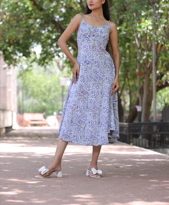 cotton summer sleeveless dresses Peach Cotton Maxi Dress with Straps for Elegant Casual Summer Wear