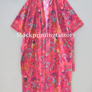 Robe quimono de veludo feito à mão: roupão boho com estampa floral imagem 3