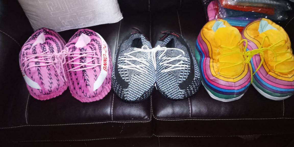 sneaker house website