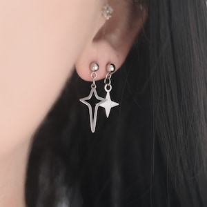 Juego de 4 pendientes astrales/estrellados de acero inoxidable, joyería celestial, pendientes minimalistas, joyería de brujas para uso diario.