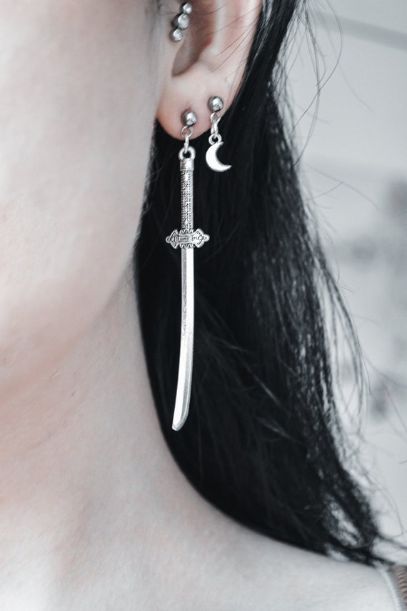 Eboy earring outlet