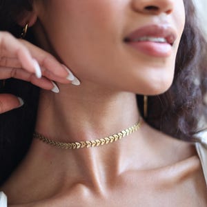 Flourish Choker Necklace | Cottagecore Leaf | Adjustable Minimalist Choker | Forest Aesthetic Delicate Stainless Steel Fantasy Forest