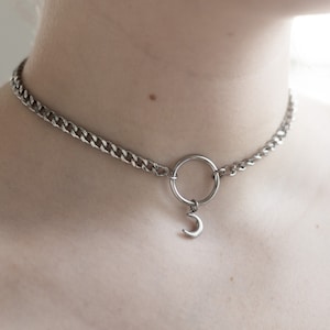 O-Ring Crescent Moon Choker Necklace | Gothic Alt Jewelry | Witchy Lunar Collar | Stainless Steel Adjustable Choker Gift