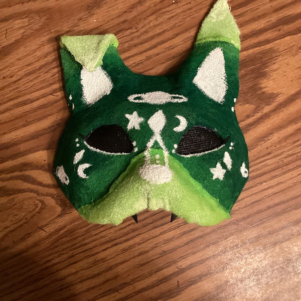 Alien themed cat/feline therian/cosplay mask!