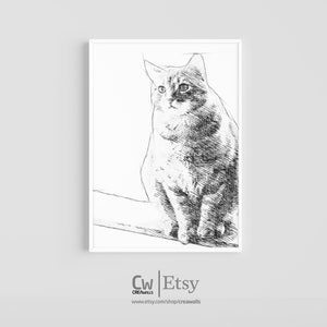 Pode incluir: Esboço a lápis preto e branco de um gato sentado em um galho. O gato está olhando para a direita da imagem.