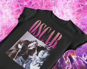 Oscar Wilde 90s Vintage Inspired T-Shirt | Oscar Wilde Shirt, Famous Writers, Famous Literaturist, Dorian Gray, Famous Authors, Books