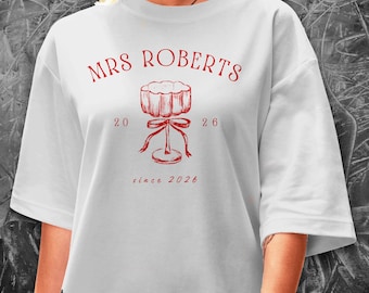 Custom Mrs T Shirt, Personalised Bride Tee, Bachelorette Party Shirt, Hen Party, Team Bride Shirt, Wedding Tee, Bachelorette Gift, Bride Tee