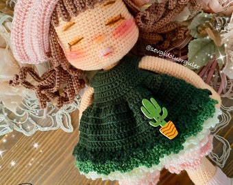 MOTIF ANGLAIS « Doll Zeynoli » Amigurumi PDF