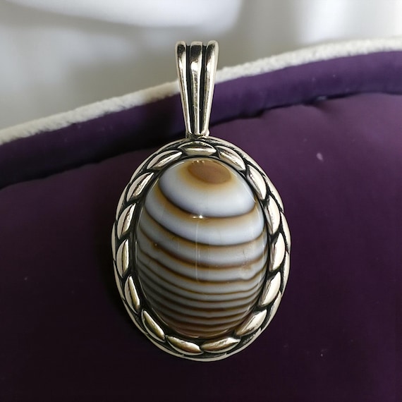 Yemeni Aqeeq Sulaimani Agate Pendant Necklace – 925 Sterling Silver Devil Eye Protection Amulet, Handmade Islamic Jewelry