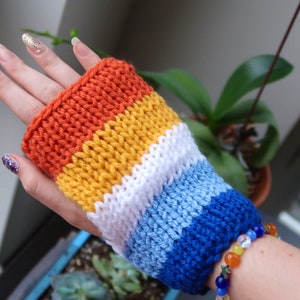Aroace Pride Flag Knit Fingerless Gloves, Pride Knit Hand Warmers, Double Layer Knit Gloves, Aroace Gift, Coming Out Gift image 5