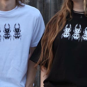 Black/White Handprinted Triple Stag Beetle Shirt, 100% Cotton Heavyweight Insect Graphic T-Shirt image 3