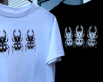 Black/White Handprinted Triple Stag Beetle Shirt, 100% Cotton Heavyweight Insect Graphic T-Shirt